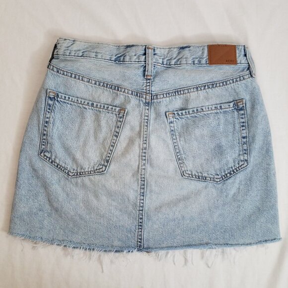 Aeropostale Cut-Off Denim Mini Skirt SIZE 4  Distressed Raw Y2K High Rise Button - Picture 2 of 10